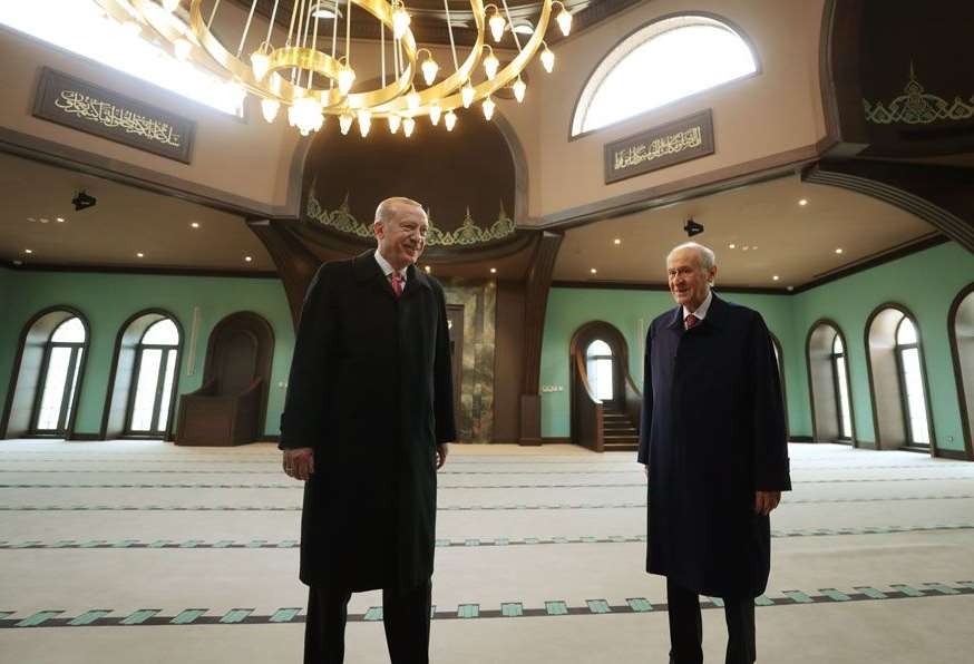 959_10 Cumhurbaşkanı Erdoğan ve MHP lideri Bahçeli'den Demokrasi Adası Ziyareti